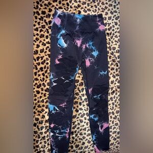 💙Distressed Butt-Lifting Leggings🩷